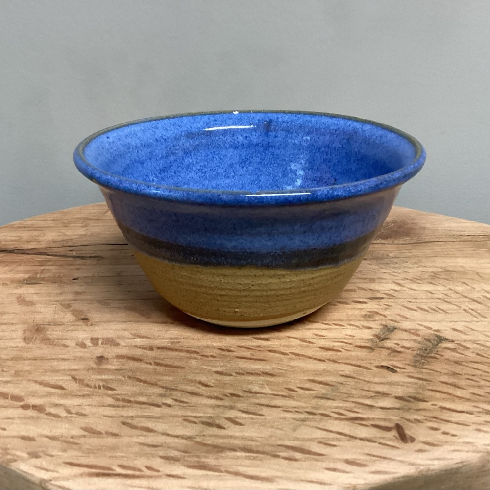 🔵 Handcrafted Ceramic Pottery Bowl by Stokes - Beautiful Blues, tan/cream base